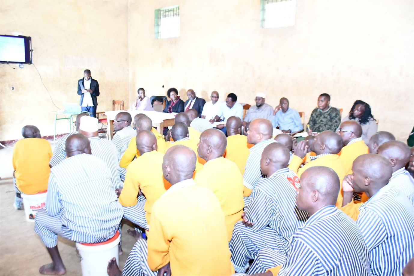 The Power of Mercy Advisory Committee conducting a sensitization forum at Uruku GK Prison in Meru County.